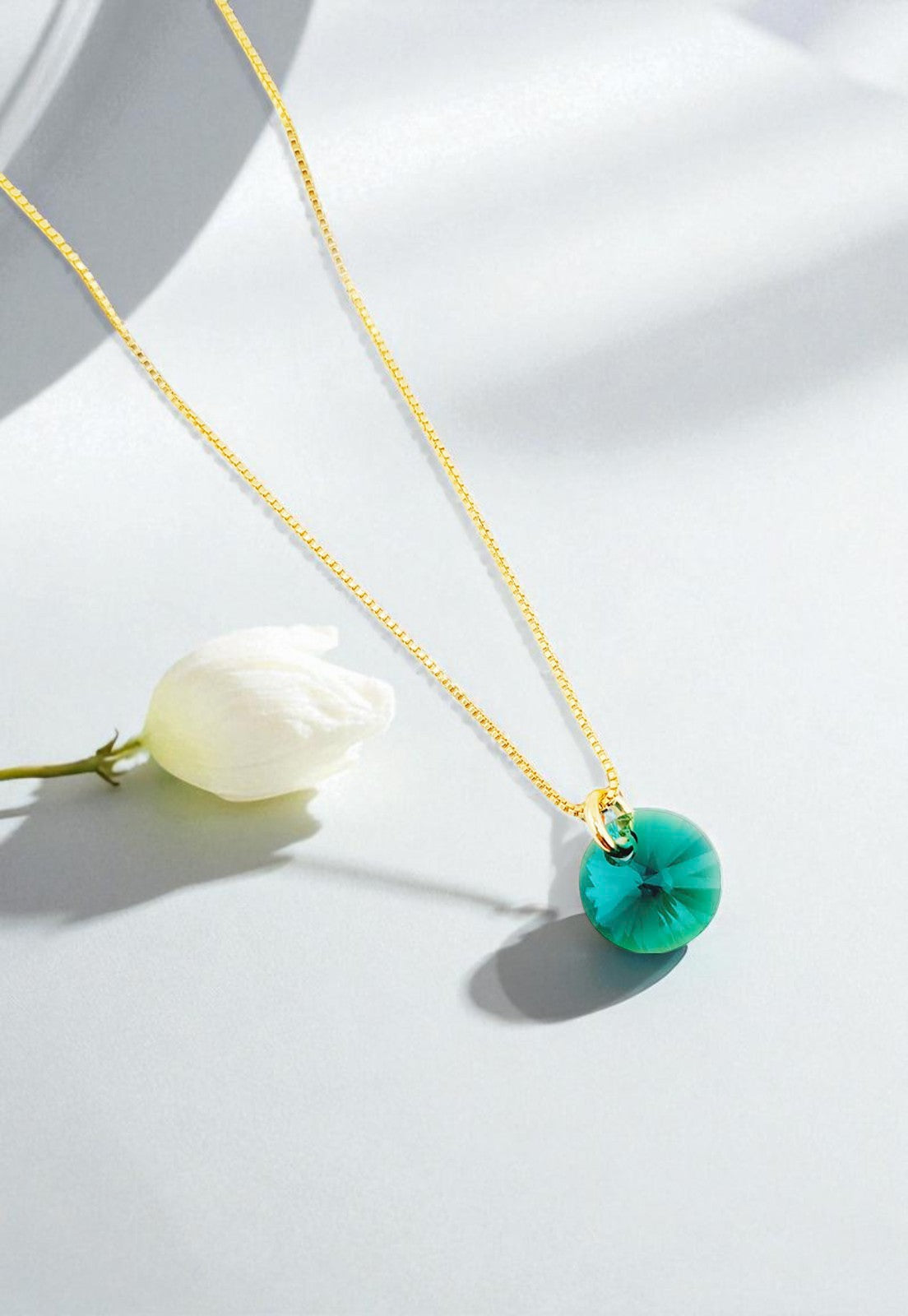 Collar Punto de Luz Gold 24k Cristal Genuino Emerald