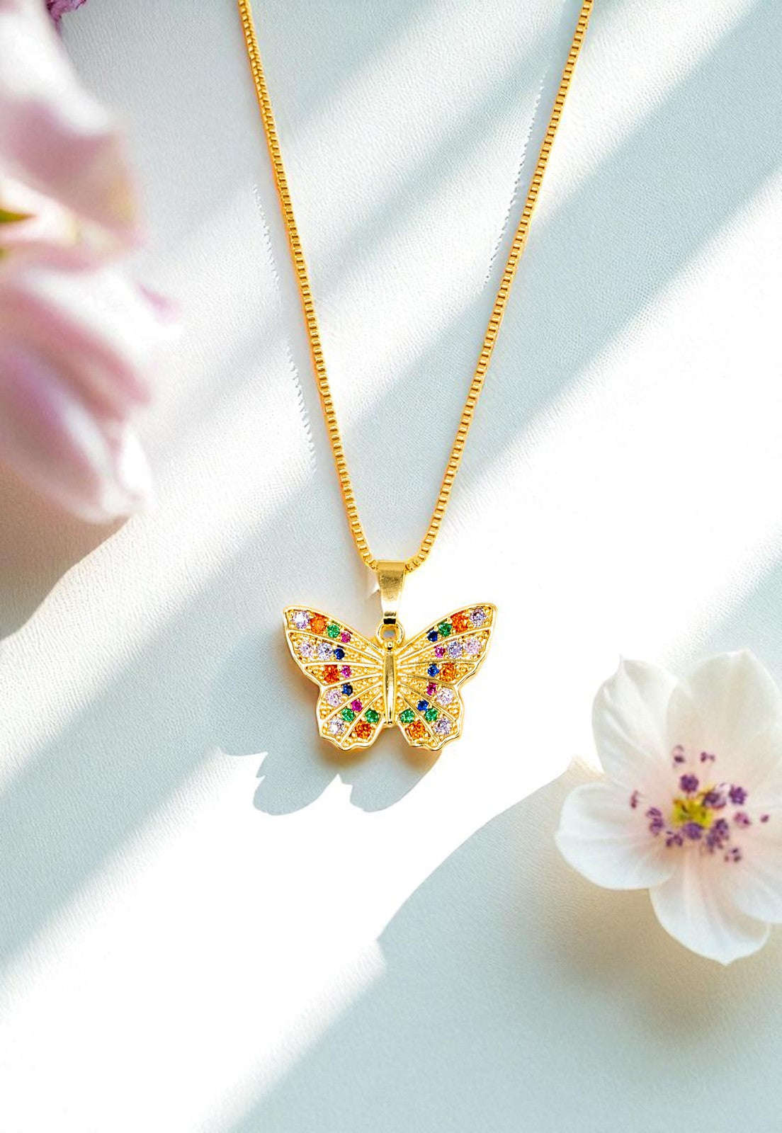 Collar Mariposa Microcircones Baño de Oro 24k