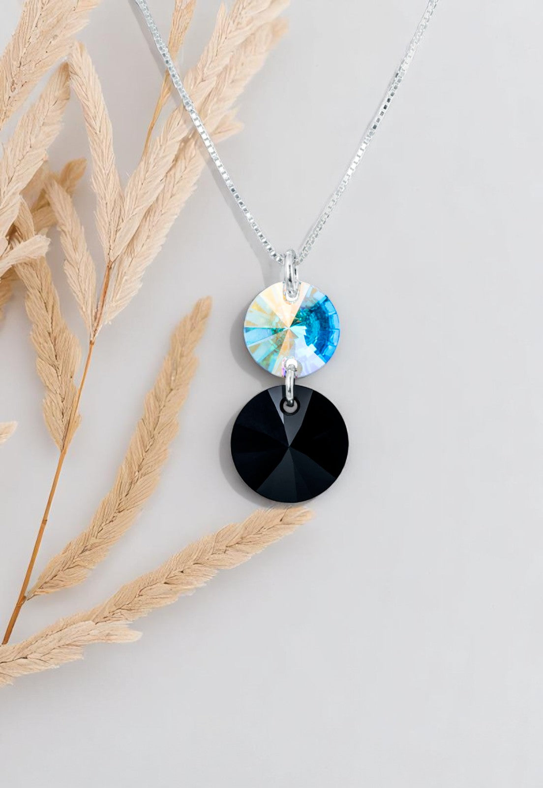 Collar Lourdes Plata 925 Cristal Genuino Black Jet