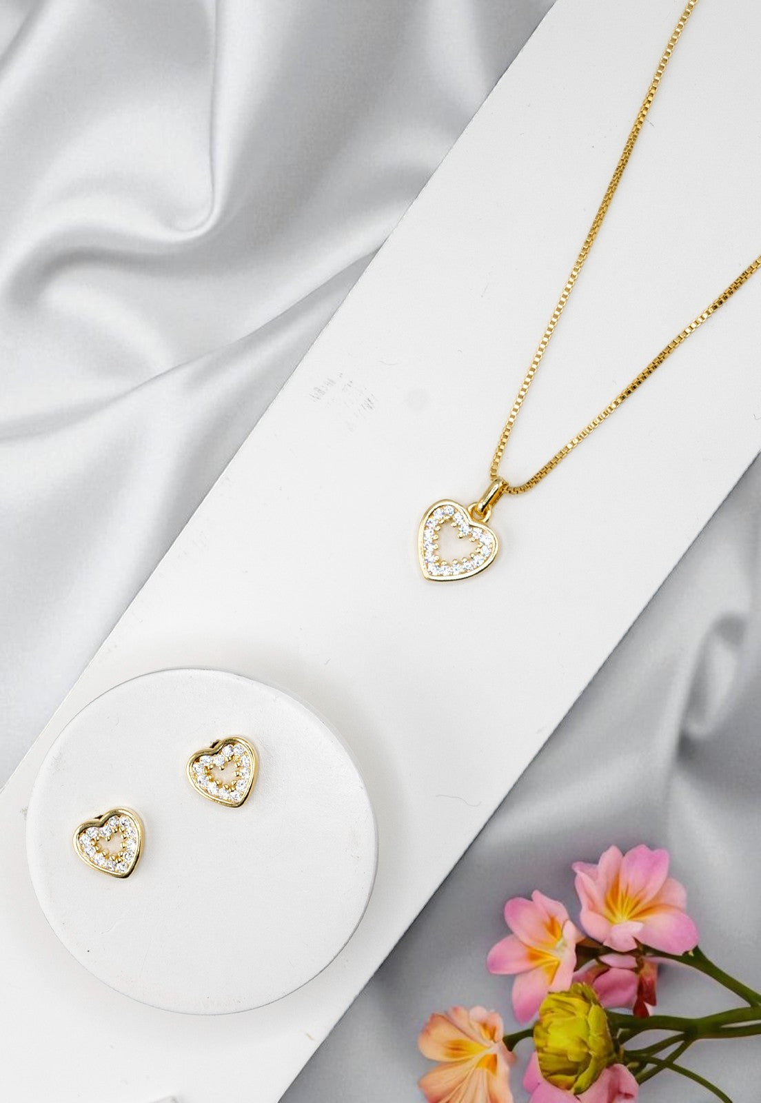 Conjunto Allegra Gold 24K Micro Circones