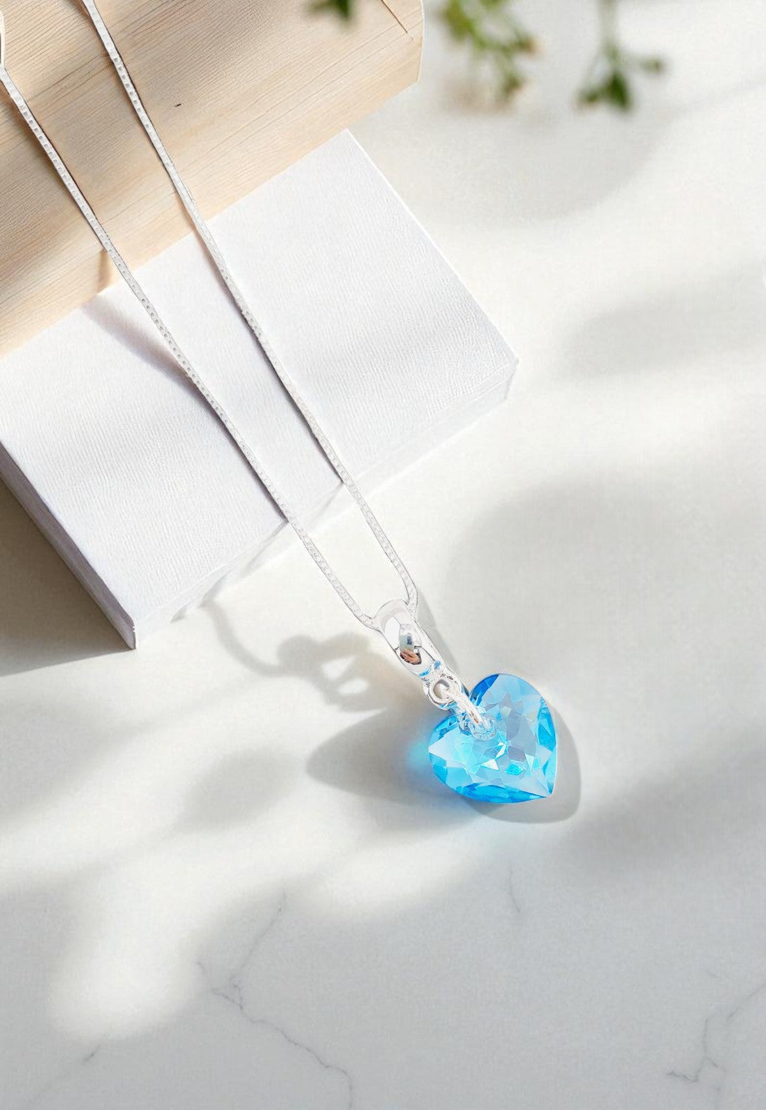 Collar Amor Baño Oro Blanco Cristal Genuino Aquamarine