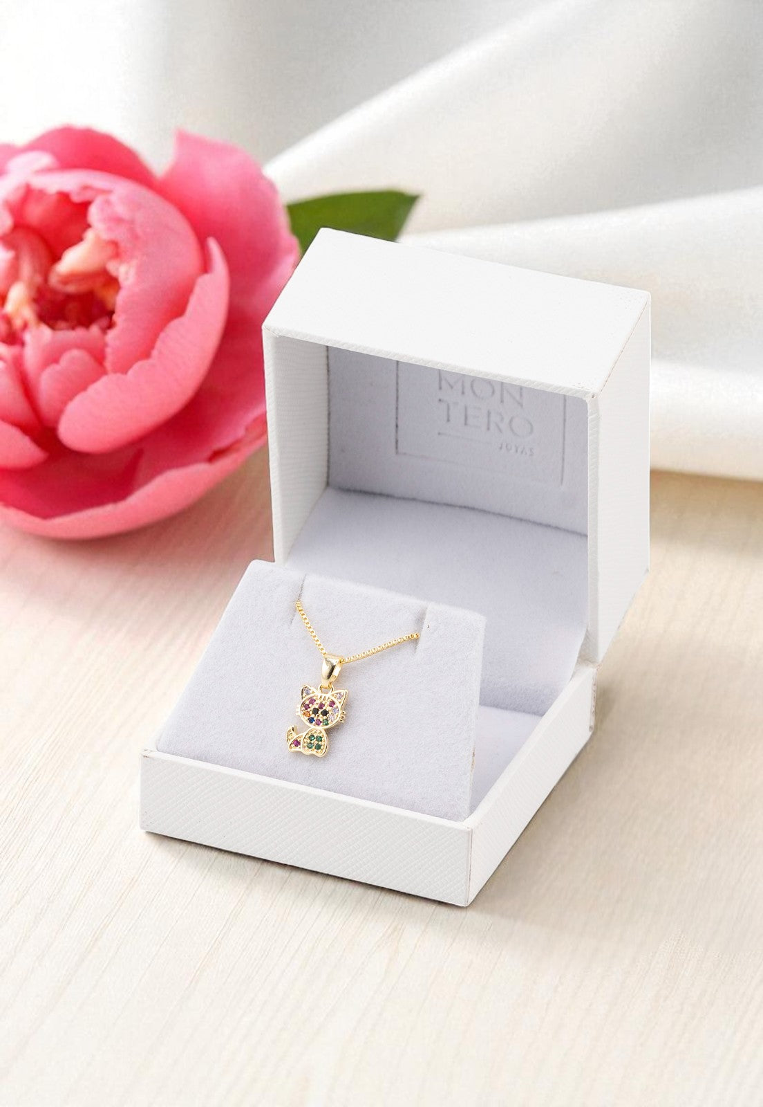 Collar Cat Microcircon Baño de Oro 24k
